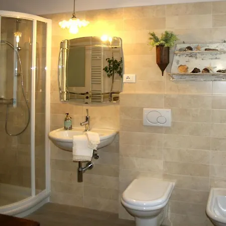 Bed & Breakfast Artesia *