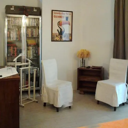 Artesia Bed & Breakfast
